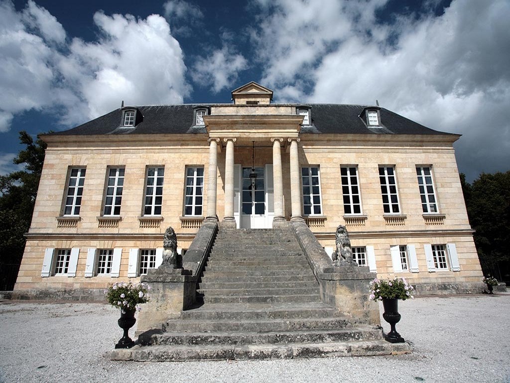 Chateau La Louviere