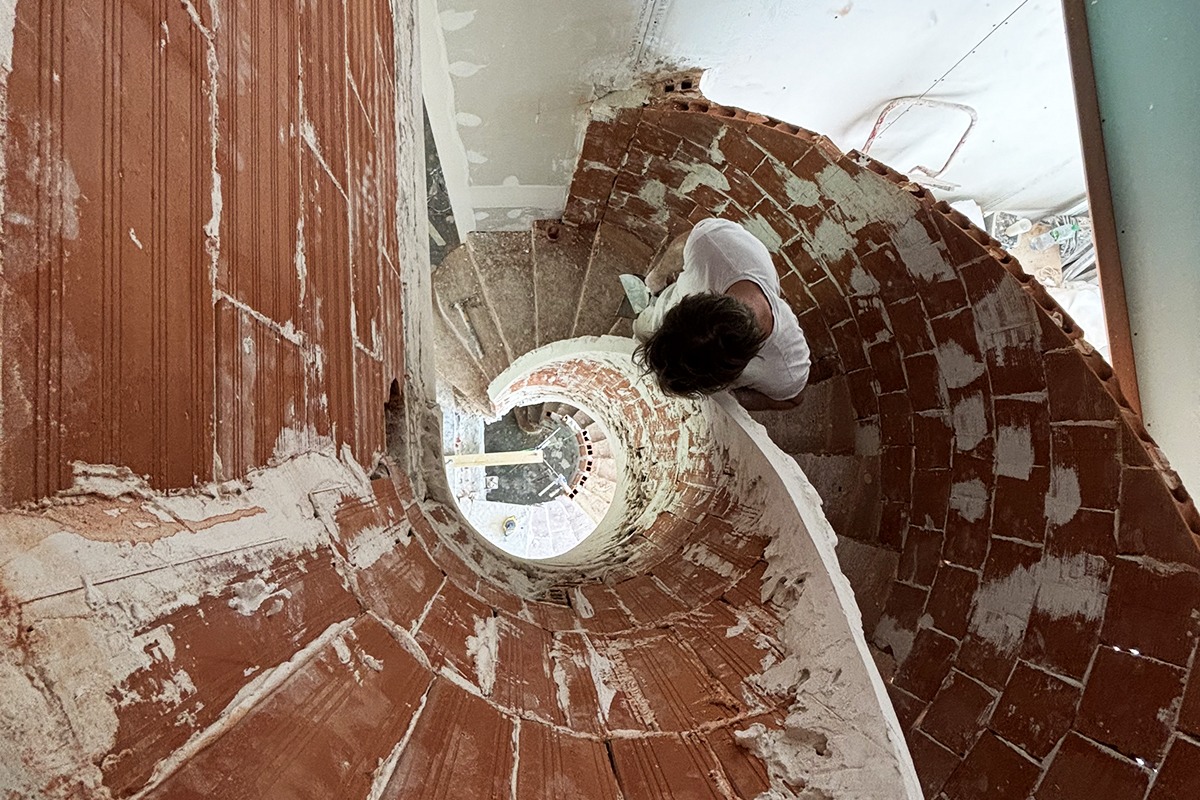 photo escalier en travaux